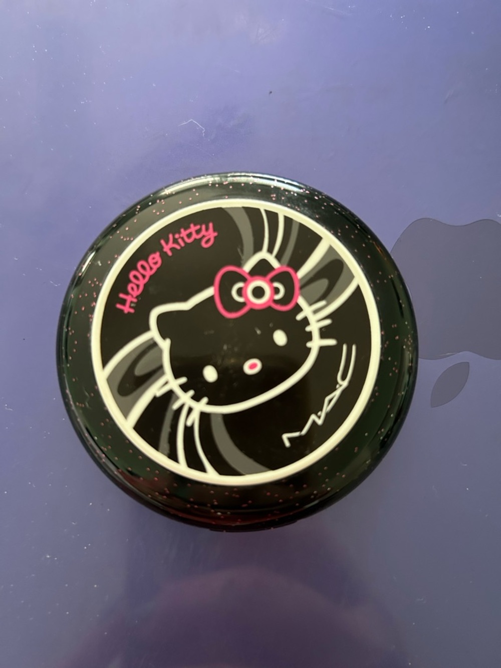 MAC x Hello Kitty Black Compact with Pink Accents - Picture 3 of 7